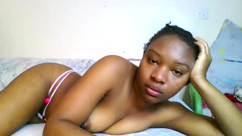 Snapshot of swit_candy chatting on June 2026 12:55:01 PM Candy online show from June 2026 12:55:01 PM