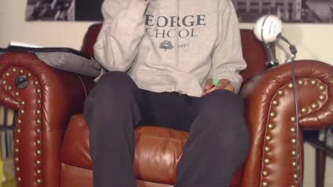 Snapshot of swolebbc chatting on February 2025 03:11:01 AM The DickGod online show from February 2025 03:11:01 AM