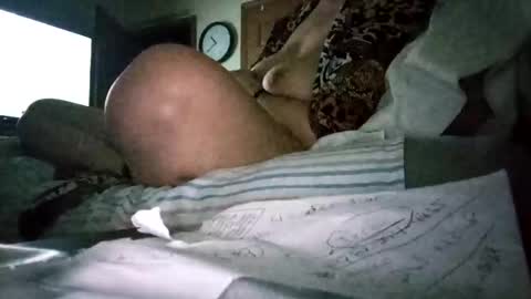 Snapshot of swollenclitneedsdad chatting on October 2025 07:17:02 AM swollenclitneedsdad online show from October 2025 07:17:02 AM