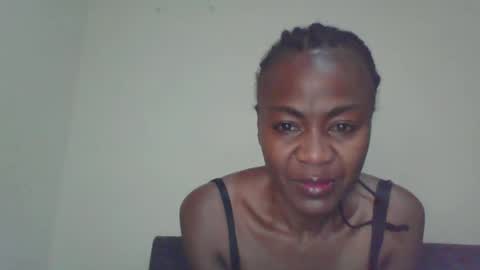 ALICIA online show from October 2025 10:07:02 PM