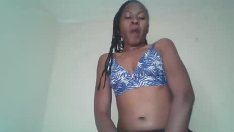 ALICIA online show from November 2025 10:34:02 PM