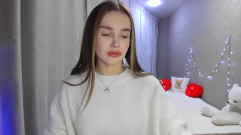 Snapshot of swweetangel chatting on January 2025 12:48:01 AM Ana online show from January 2025 12:48:01 AM