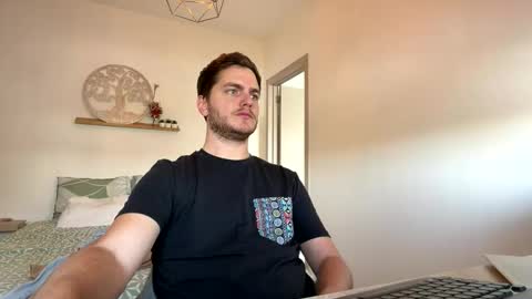 syl092 online show from April 2026 11:48:01 AM