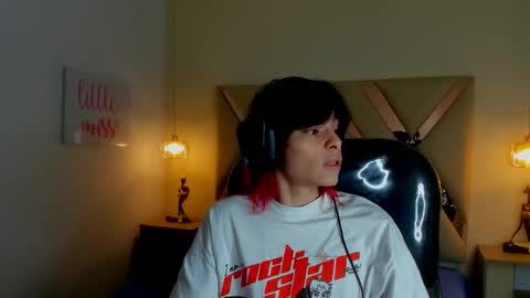 sylasfrost online show from February 2026 11:51:01 AM