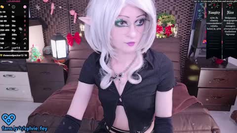 Snapshot of sylvie_fey chatting on December 2024 12:14:02 AM Sylvie online show from December 2024 12:14:02 AM
