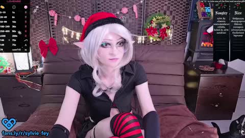 Snapshot of sylvie_fey chatting on December 2024 03:18:02 AM Sylvie online show from December 2024 03:18:02 AM