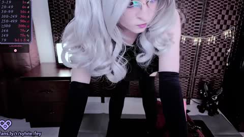 Snapshot of sylvie_fey chatting on January 2025 12:19:02 AM Sylvie online show from January 2025 12:19:02 AM