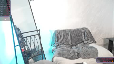 Snapshot of sylvie_fey chatting on February 2026 03:02:01 AM Sylvie online show from February 2026 03:02:01 AM