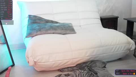 Snapshot of sylvie_fey chatting on February 2026 06:26:01 AM Sylvie online show from February 2026 06:26:01 AM