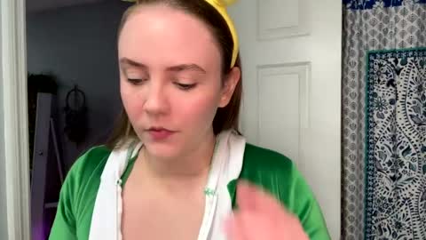 Jennah online show from January 2025 11:38:01 PM