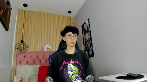 Syriussz online show from February 2026 07:21:01 PM