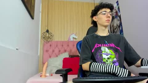 Syriussz online show from February 2026 07:21:02 PM