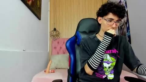 Syriussz online show from February 2026 07:42:02 PM