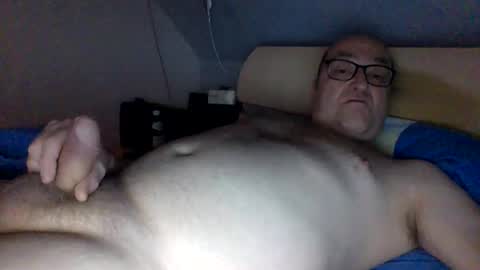 Snapshot of t0815 chatting on December 2024 04:50:02 AM t0815 online show from December 2024 04:50:02 AM