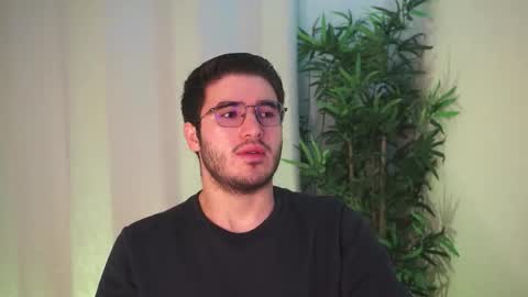 t0ny_wylie online show from March 2026 07:01:01 AM