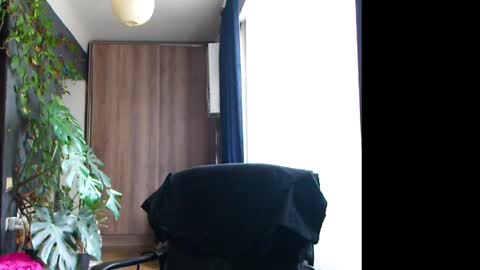 Huracane online show from February 2025 01:41:01 PM