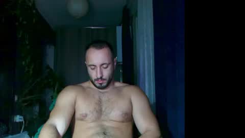 Huracane online show from November 2025 02:29:01 PM