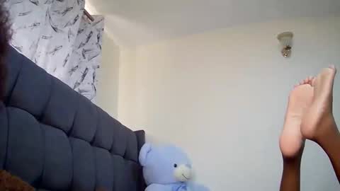 Snapshot of t_okyo chatting on December 2024 07:00:02 AM TOKYO online show from December 2024 07:00:02 AM