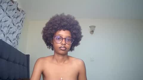 Snapshot of t_okyo chatting on December 2024 09:13:01 AM TOKYO online show from December 2024 09:13:01 AM