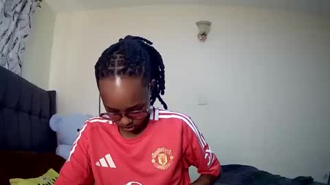 Snapshot of t_okyo chatting on January 2025 07:10:01 AM TOKYO online show from January 2025 07:10:01 AM