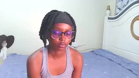 Snapshot of t_okyo chatting on September 2025 05:47:02 PM TOKYO online show from September 2025 05:47:02 PM