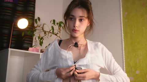 Heeey im Helena3 -- fav555100333 -- pvts only premium and after my public show 3 online show from November 2025 12:15:02 PM