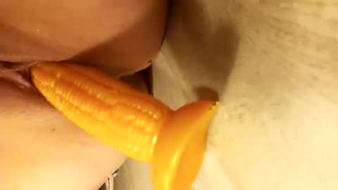 Snapshot of taboogoldenivy chatting on April 2026 04:06:02 AM taboogoldenivy online show from April 2026 04:06:02 AM