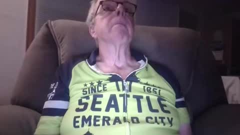 tacrunner66_ online show from April 2026 04:28:01 AM