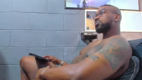 Tafari Zulu online show from October 2025 11:27:02 PM