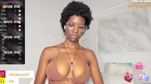 Snapshot of tahira_21 chatting on February 2025 05:02:01 AM Tahira online show from February 2025 05:02:01 AM