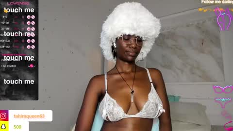 Snapshot of tahira_21 chatting on February 2025 10:42:02 PM Tahira online show from February 2025 10:42:02 PM