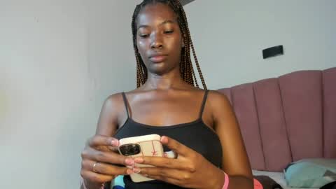 Tahira online show from April 2026 07:26:02 PM