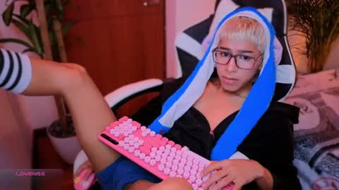 taichi online show from September 2025 06:28:02 AM