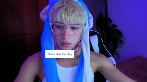 Snapshot of taichi_bluy chatting on November 2025 08:36:02 AM taichi online show from November 2025 08:36:02 AM