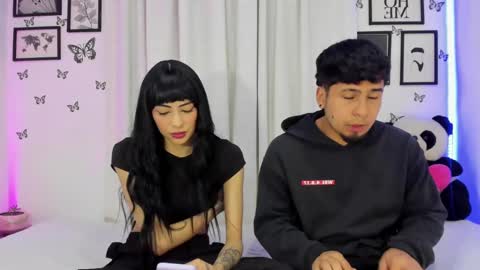 Liam and Juli online show from December 2024 04:50:02 AM