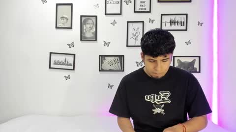 Liam and Juli online show from January 2025 04:47:01 AM