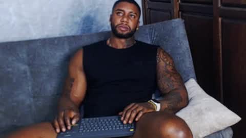 Tairon Tucke online show from January 2025 01:34:02 AM