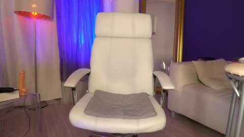 Margo online show from January 2025 11:34:01 AM