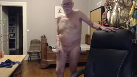 Snapshot of taisabaki54 chatting on October 2025 09:33:01 PM taisabaki54 online show from October 2025 09:33:01 PM