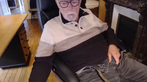 Snapshot of taisabaki54 chatting on December 2025 12:36:01 PM taisabaki54 online show from December 2025 12:36:01 PM