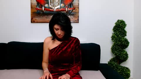 Taissa1 online show from November 2025 07:52:02 PM