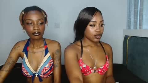 Taisy online show from November 2025 08:26:02 AM