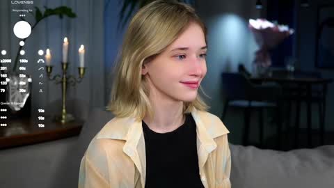 Snapshot of taitehambelton chatting on February 2025 01:43:01 AM Mia online show from February 2025 01:43:01 AM