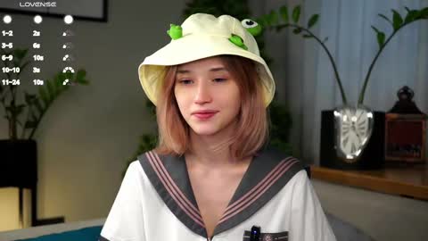 Snapshot of taitehambelton chatting on February 2025 05:04:01 AM Mia online show from February 2025 05:04:01 AM