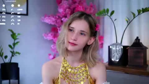 Snapshot of taitehambelton chatting on March 2025 04:37:02 AM Mia online show from March 2025 04:37:02 AM