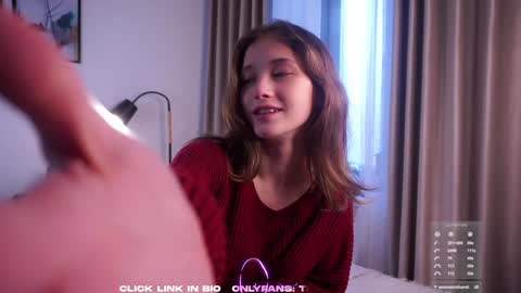 Snapshot of taitehambelton chatting on October 2025 01:39:01 AM Mia online show from October 2025 01:39:01 AM