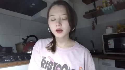 Snapshot of tajuanadelfelder chatting on November 2025 02:50:02 PM Lily online show from November 2025 02:50:02 PM