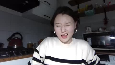 Snapshot of tajuanadelfelder chatting on December 2025 02:44:01 PM Lily online show from December 2025 02:44:01 PM