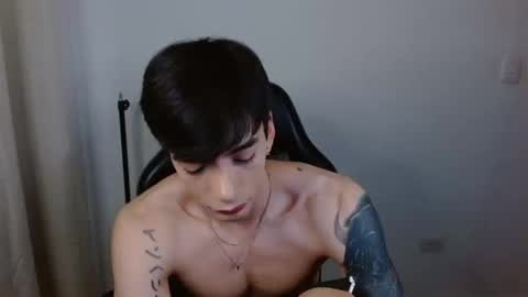 takeru___ online show from March 2026 08:34:02 PM