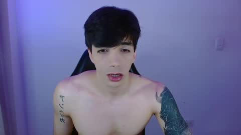 takeru___ online show from April 2026 11:20:02 PM